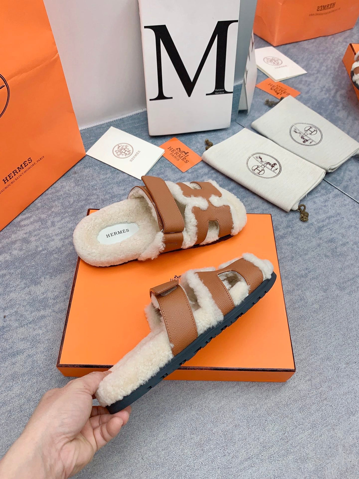 HM 26s Chypre Sandals Gold Leather Shearling 160915