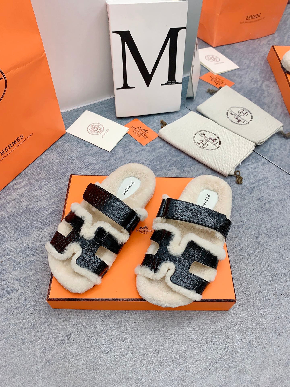 HM 26s Chypre Sandals Black Croc Patent Leather Shearling 160917