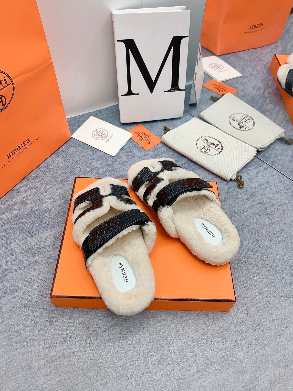 HM 26s Chypre Sandals Black Croc Patent Leather Shearling 160917