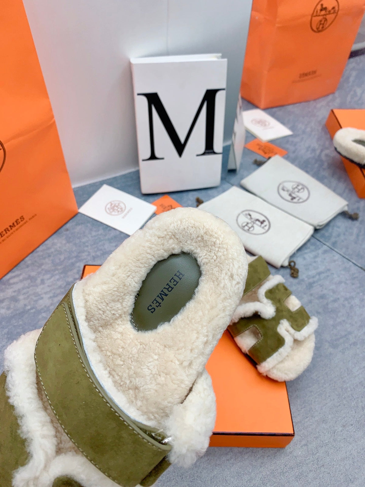 HM 26s Chypre Sandals Vert Toundra Suede Shearling 160925