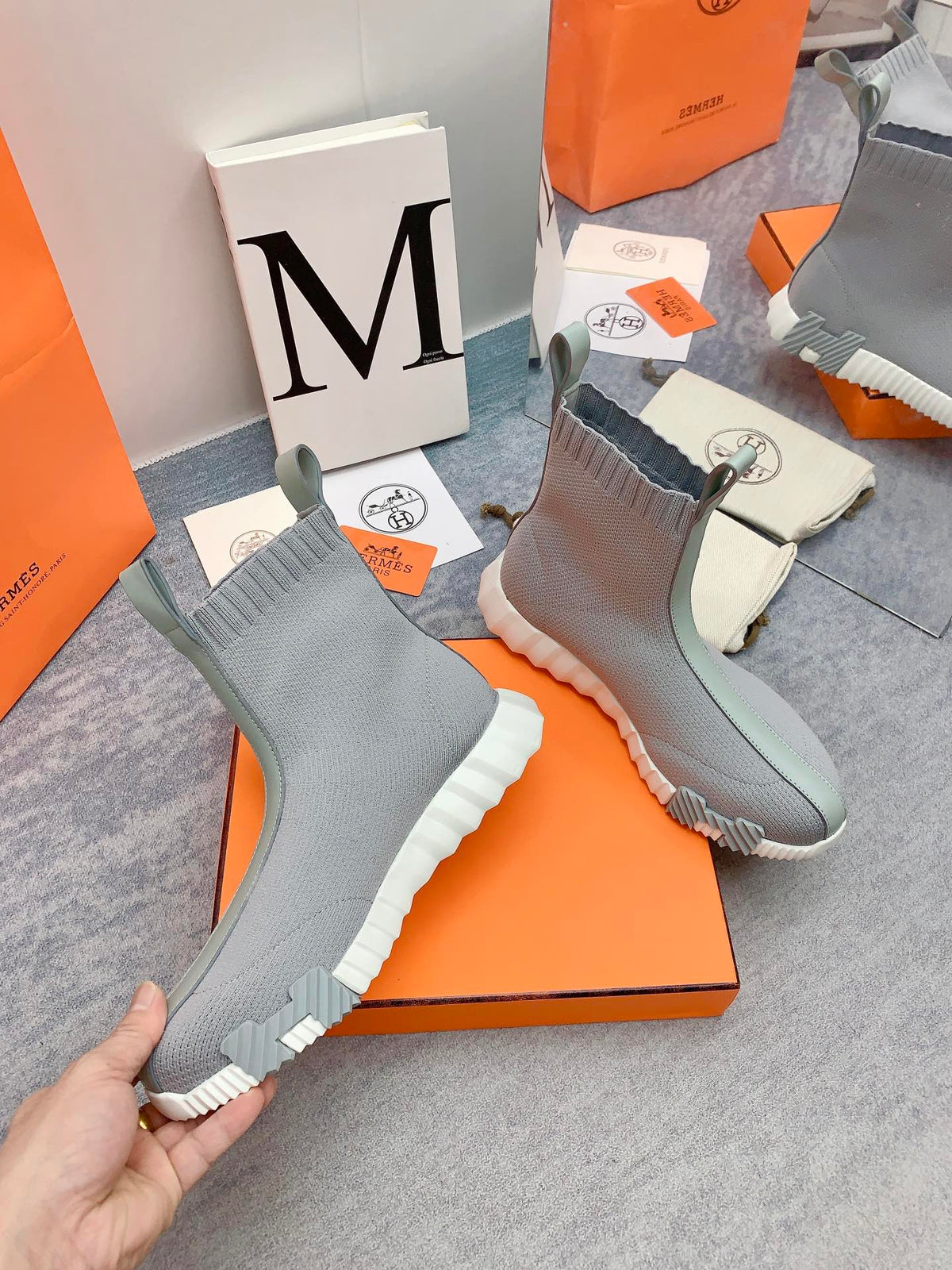 HM 26s Fun Sneakers Grey Knit 160932