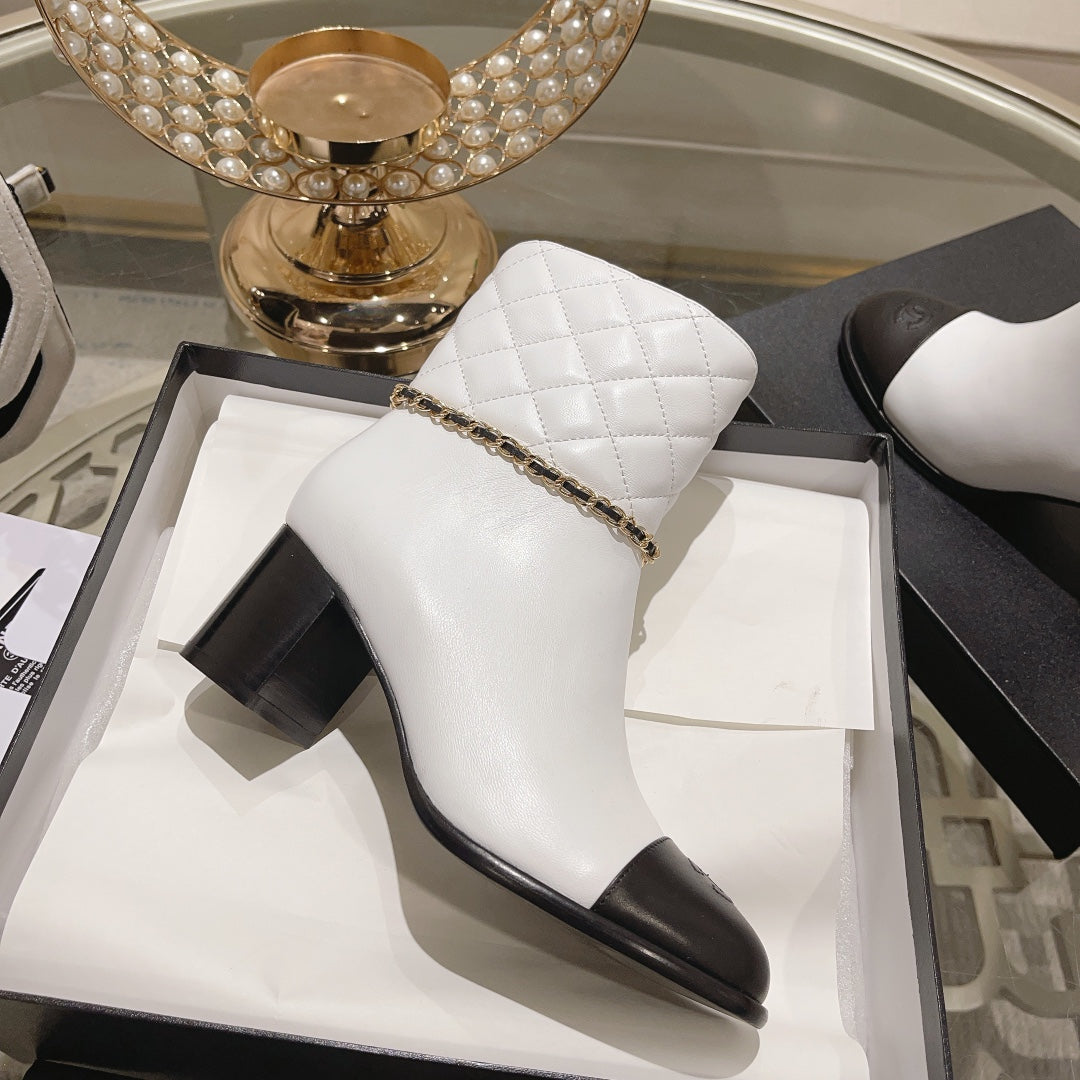 CC 26s Quilted Cap Toe Ankle Boots White Leather 166067
