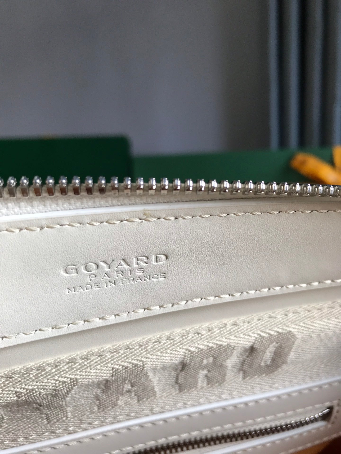 Goyard Okinawa PM Bag 35.5cm White Canvas&Calfskin