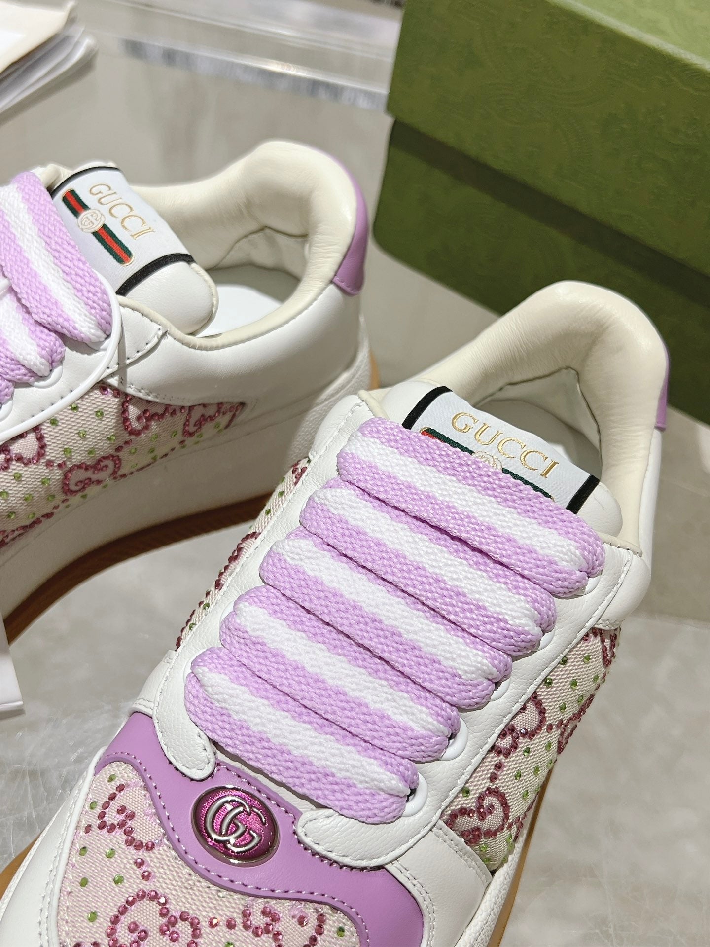 GG SCREENER 50 SNEAKER WHITE AND PURPLE CALFSKIN