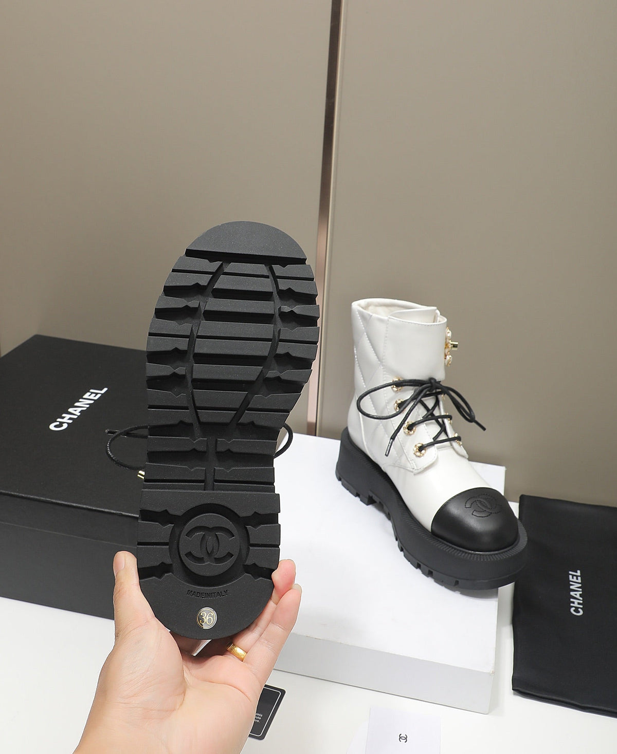 CC 26s Combat Boots White Black Quilted Leather 194066
