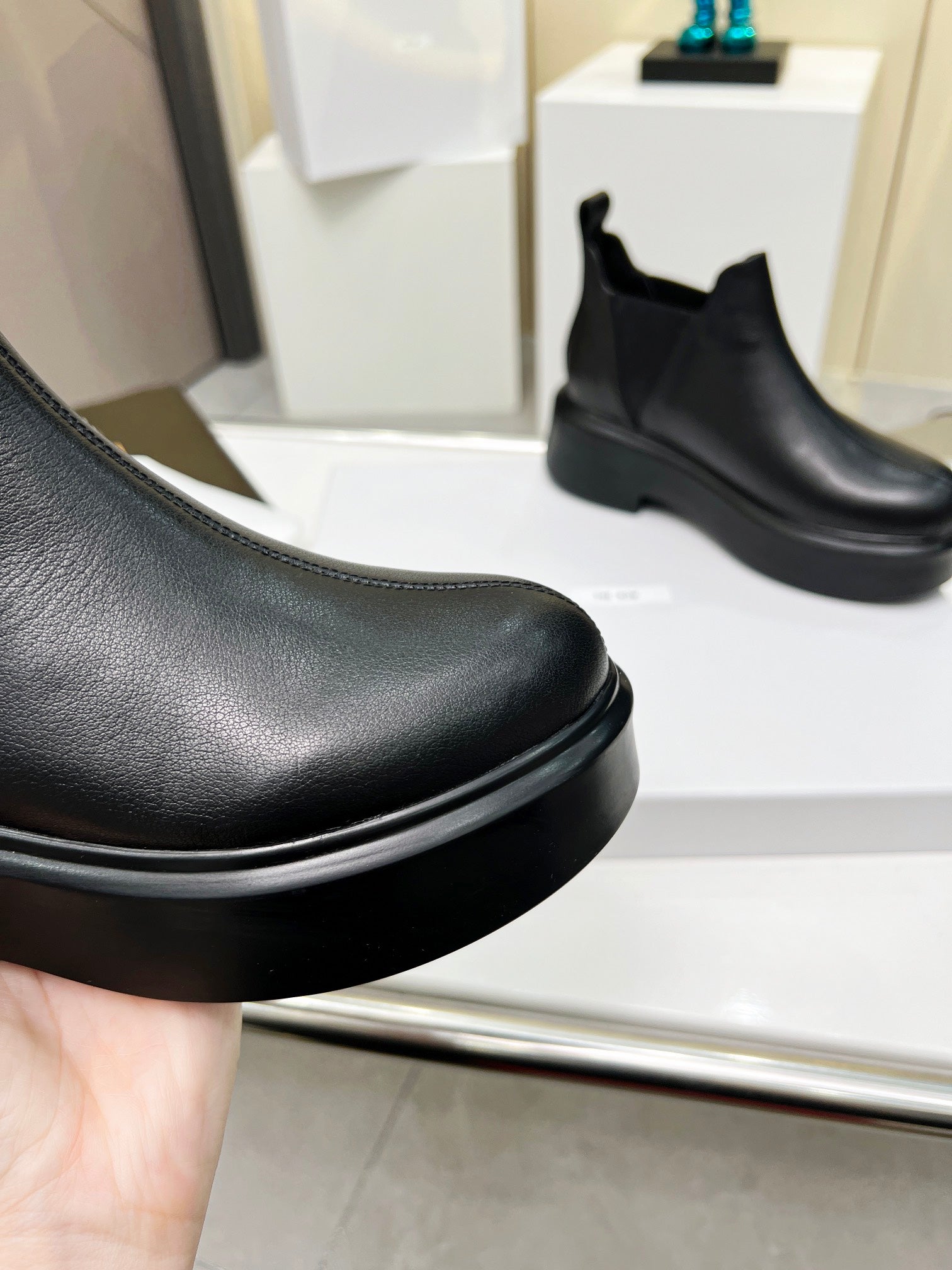 The Row Robin Boots Black Cowhide 455037