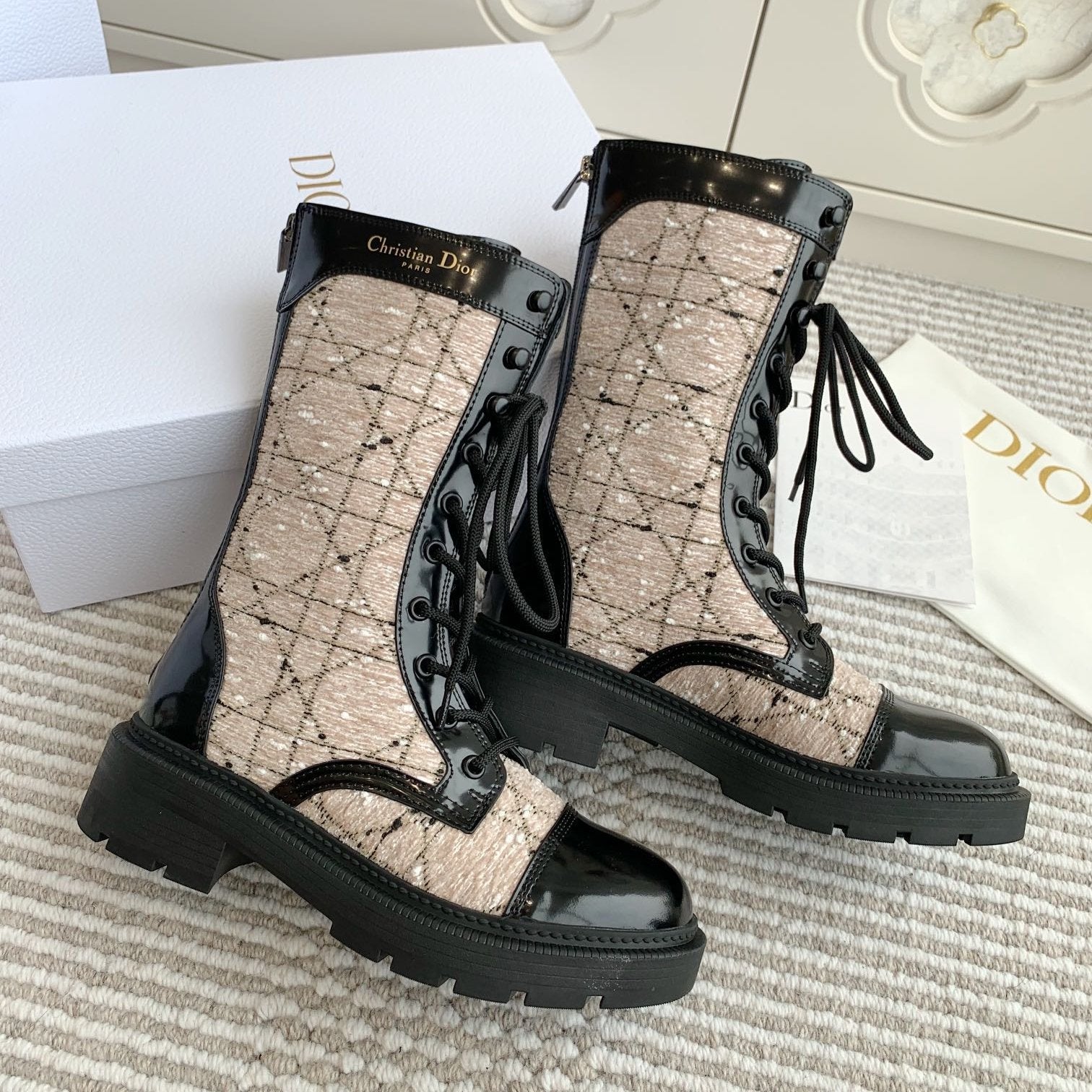 CD D-Unit Ankle Boot In Beige Mix Black Tweed Fabric And Glossy Cowhide 105088