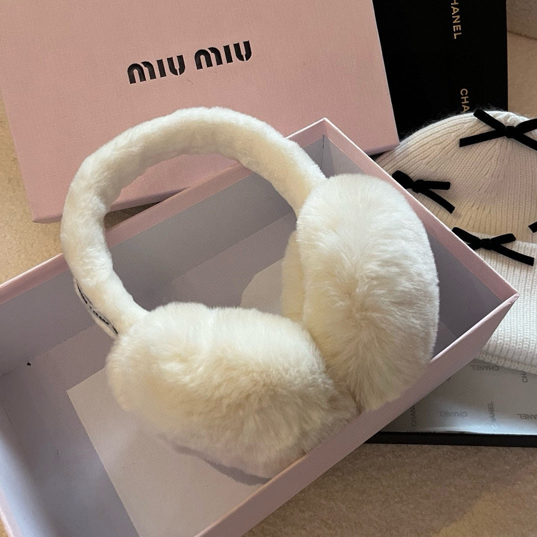 Miu Earmuffs White Fur 490480