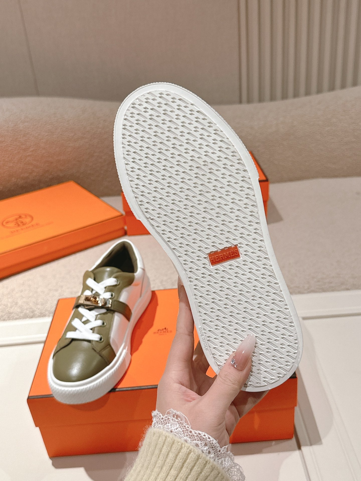 HM Day Sneakers White Olive Green Calfskin 577497