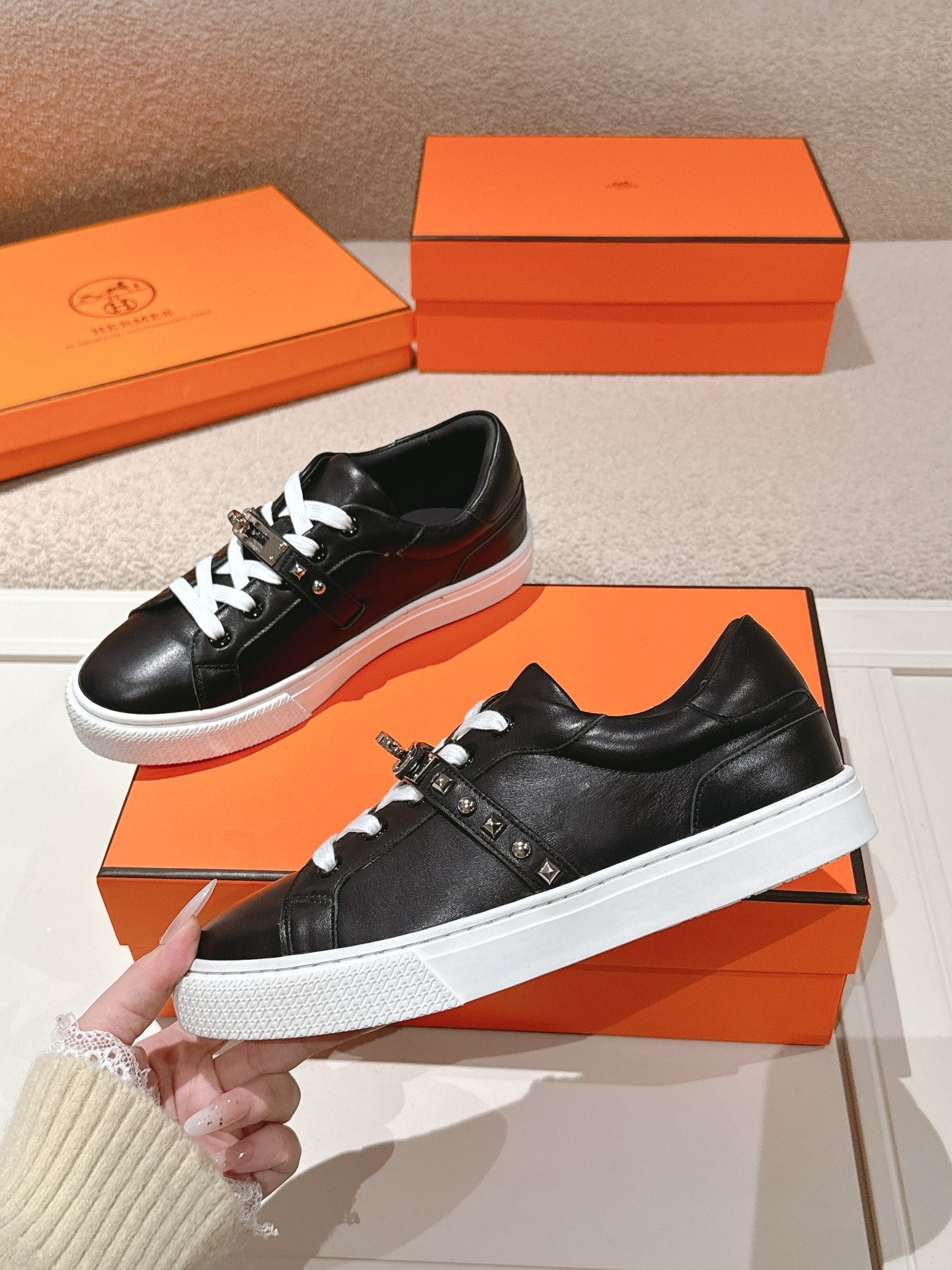 HM Day Sneakers Studs Black White Calfskin 577508