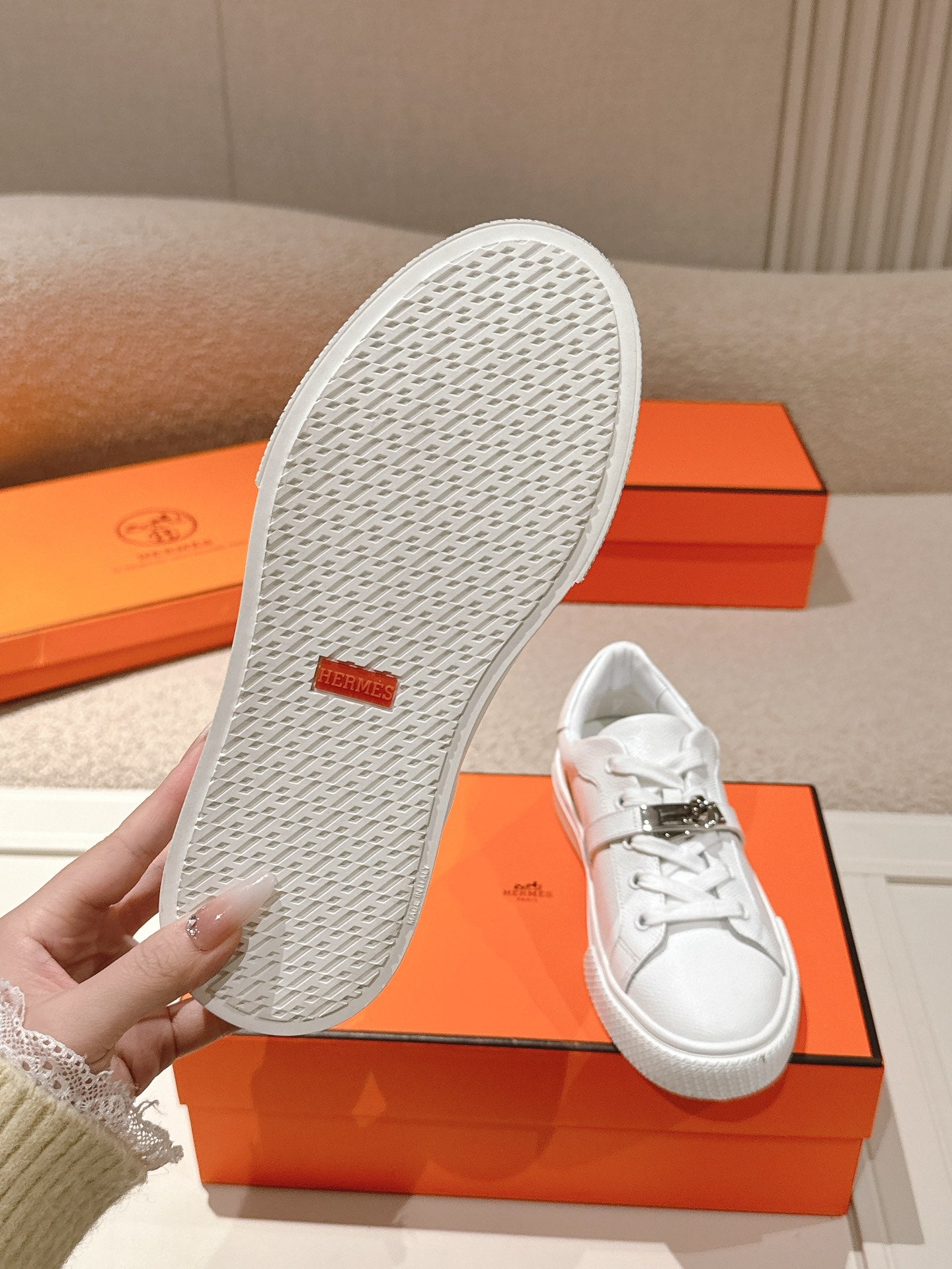 HM Day Sneakers White Togo Leather 577503