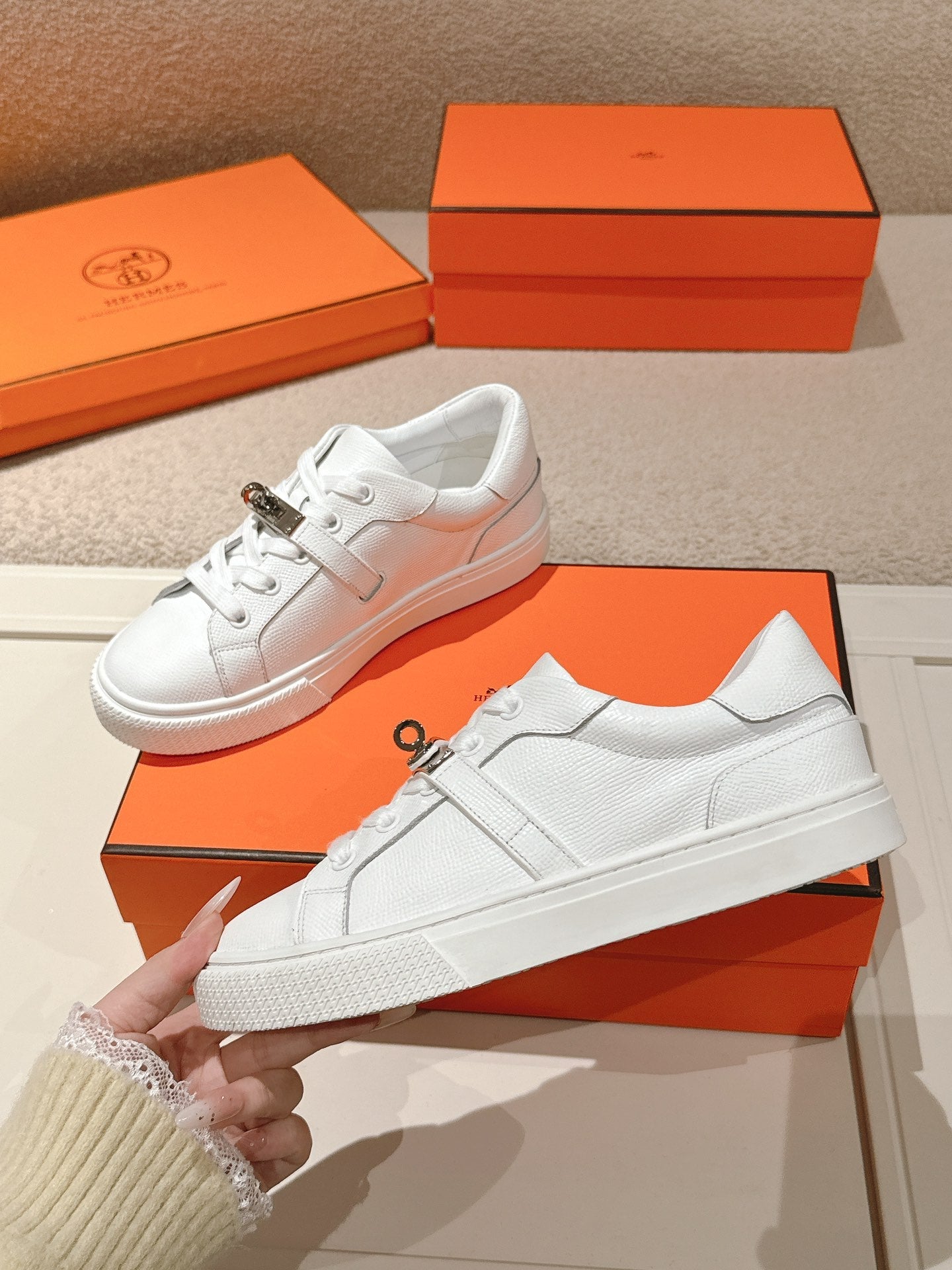 HM Day Sneakers White Togo Leather 577503