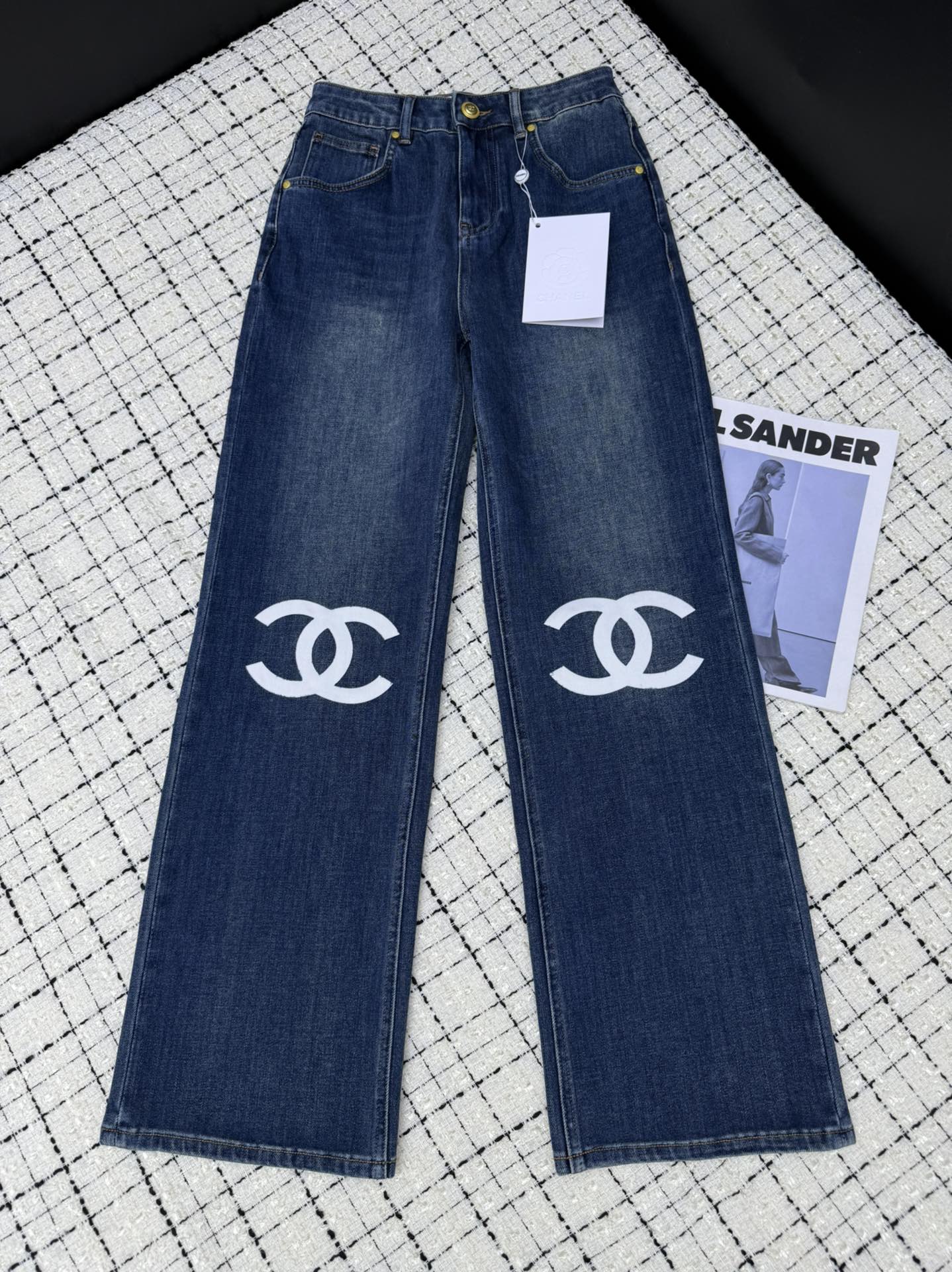 CC 26s Straight-Leg Jeans 760