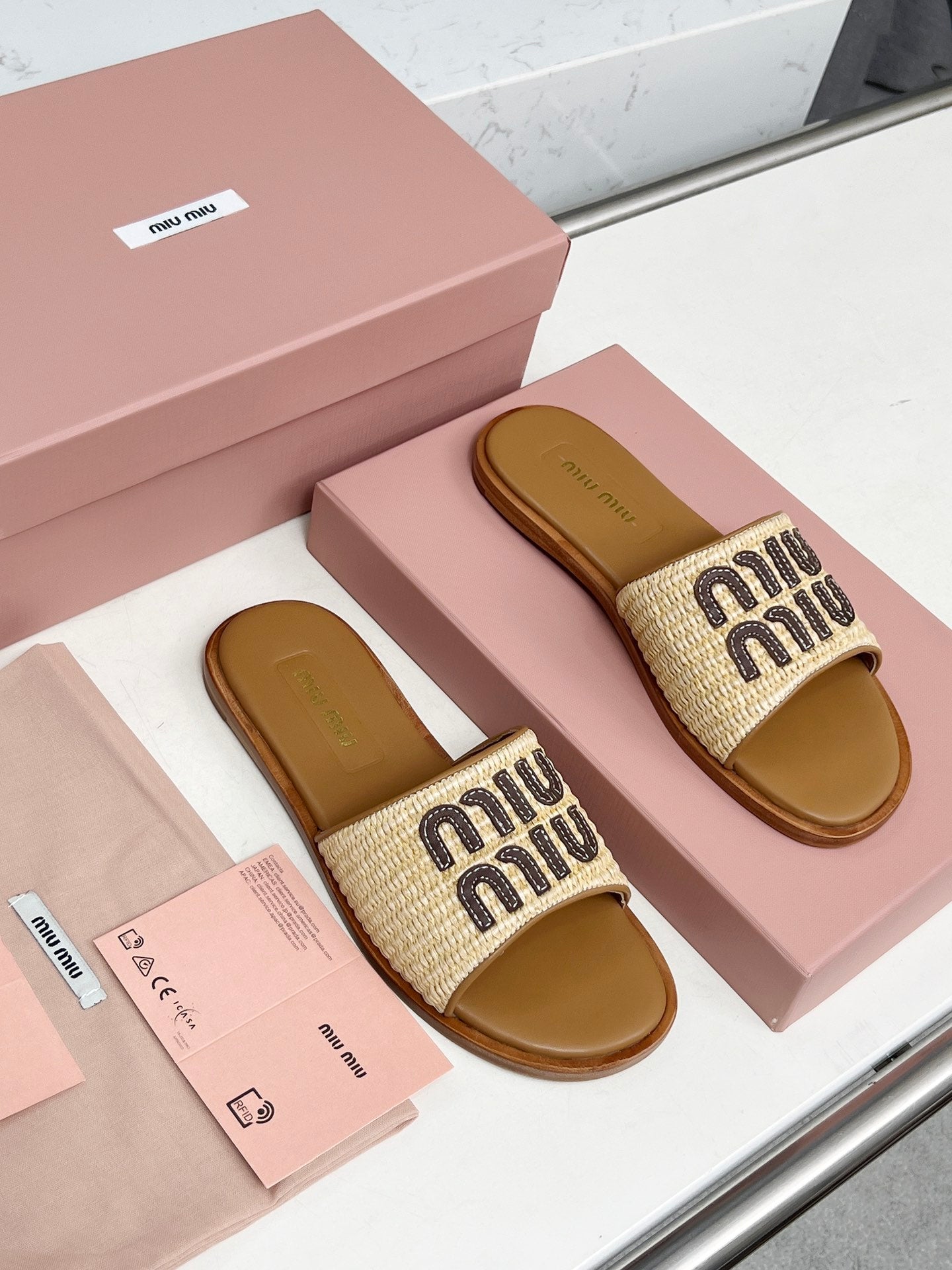 Miu Logo-Patch Slides Beige Brown Leather Raffia 935778