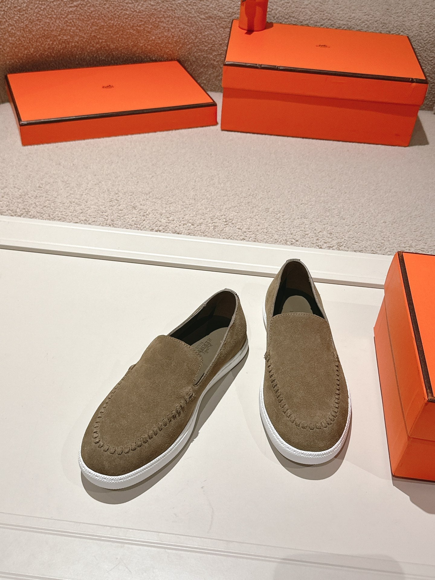 HM Julien Loafer Dark Khahi Suede 577427