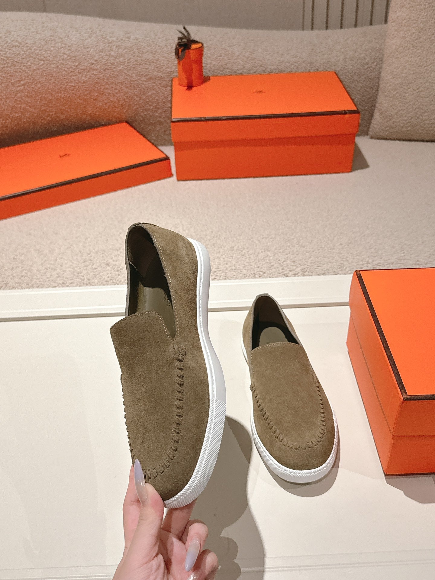 HM Julien Loafer Dark Khahi Suede 577427