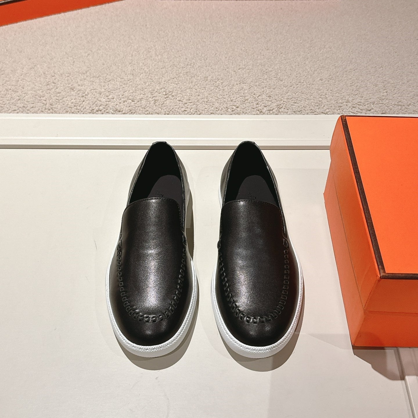 HM Julien Loafer Black Calfskin 577430