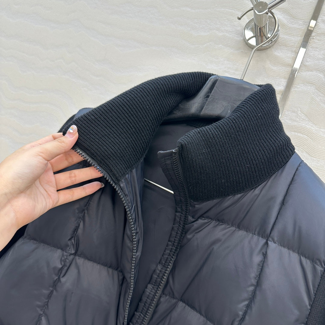 Moncler 2026 Black Down-Padded Knit Cardigan Jacket 446786