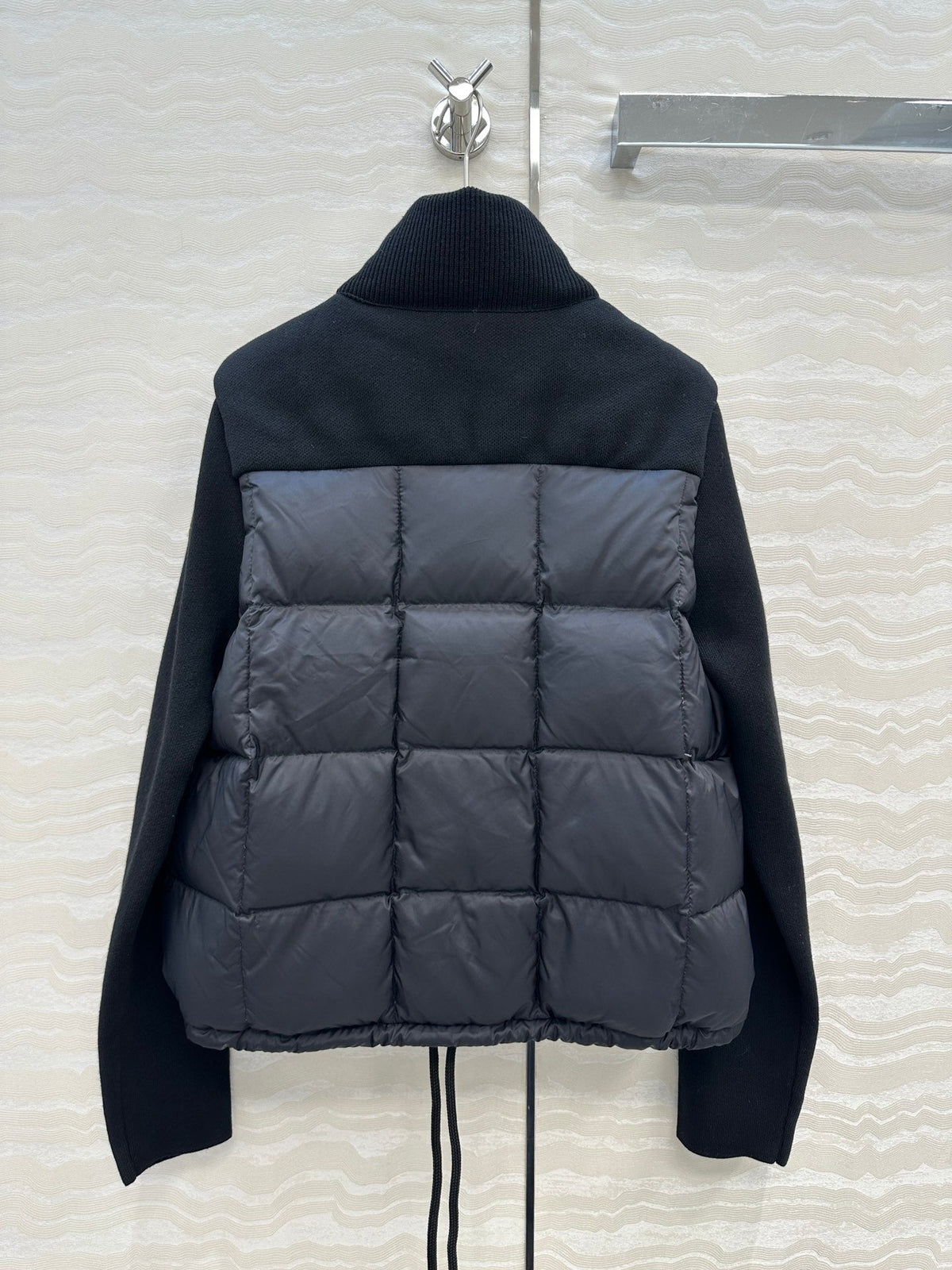 Moncler 2026 Black Down-Padded Knit Cardigan Jacket 446786