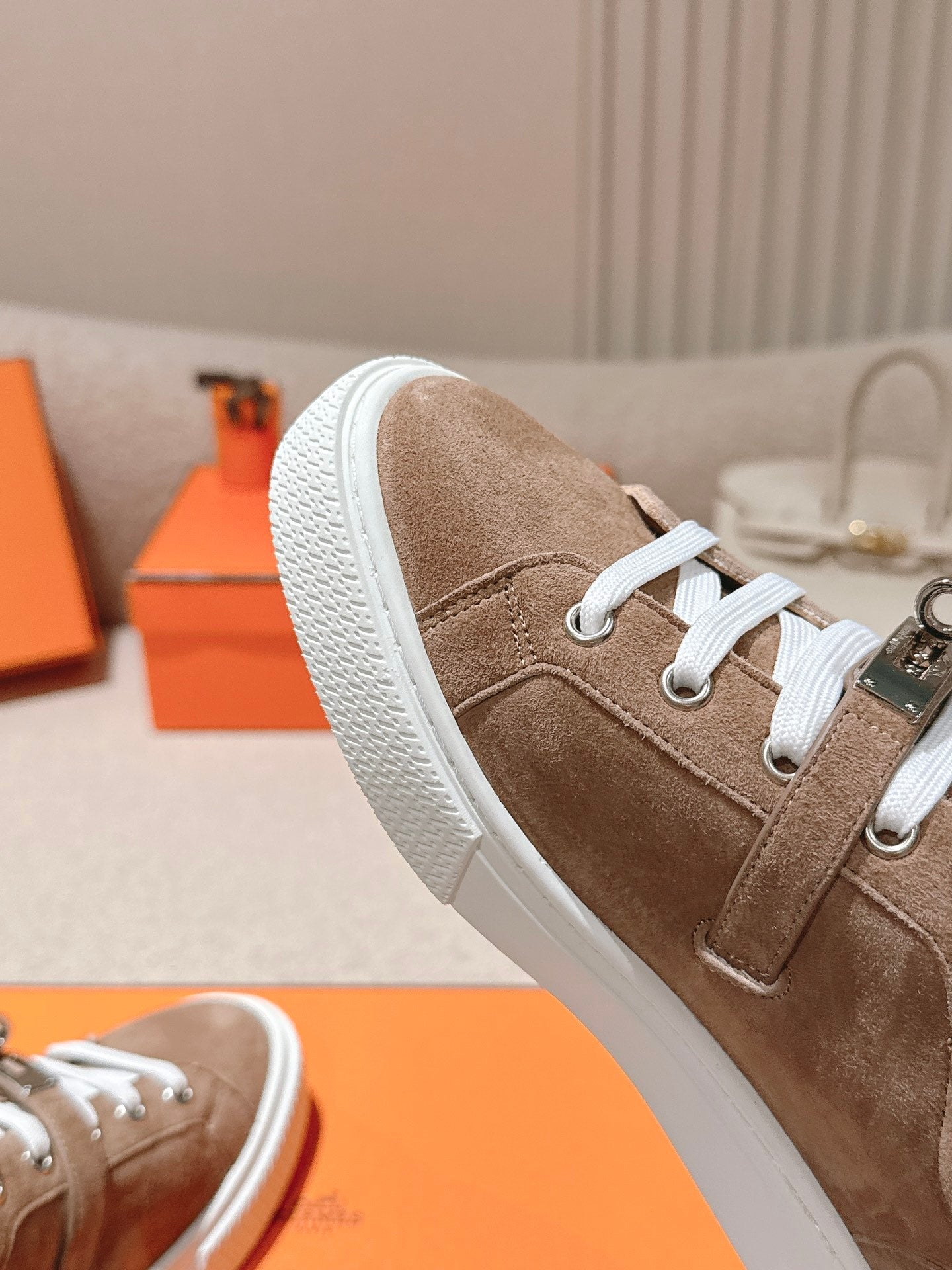 HM Day Sneakers Coffee Brown Suede 577516