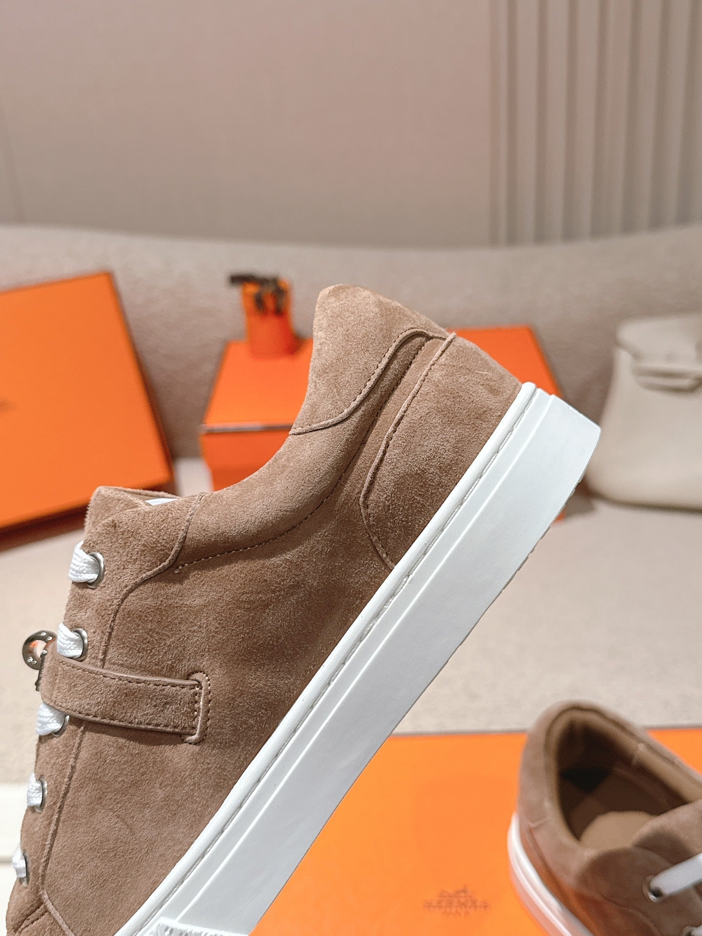 HM Day Sneakers Coffee Brown Suede 577516