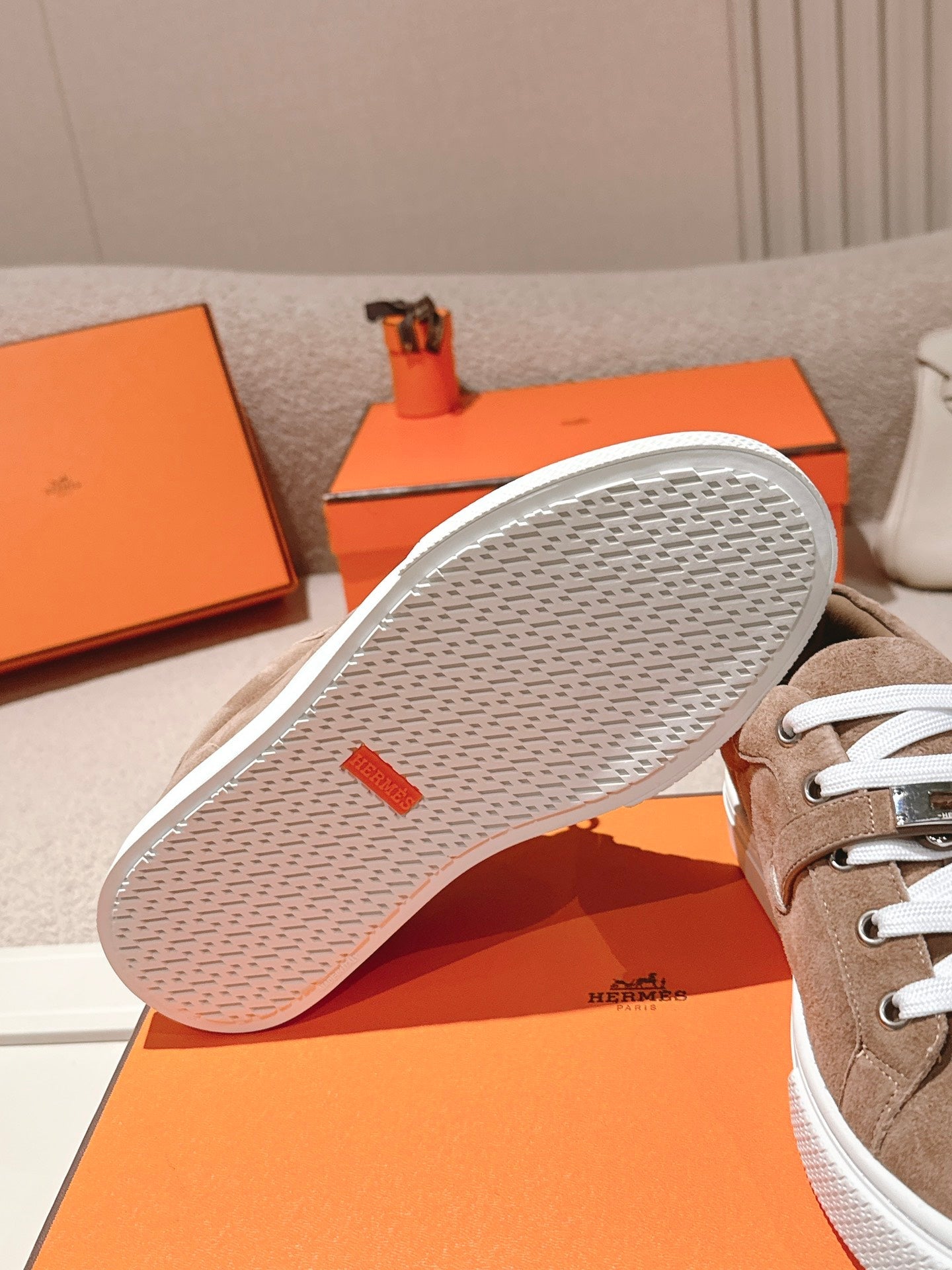 HM Day Sneakers Coffee Brown Suede 577516