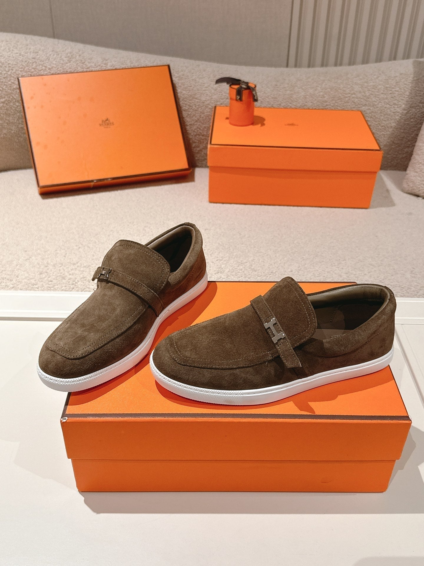 HM 25ss Loafers Brown Suede 577157