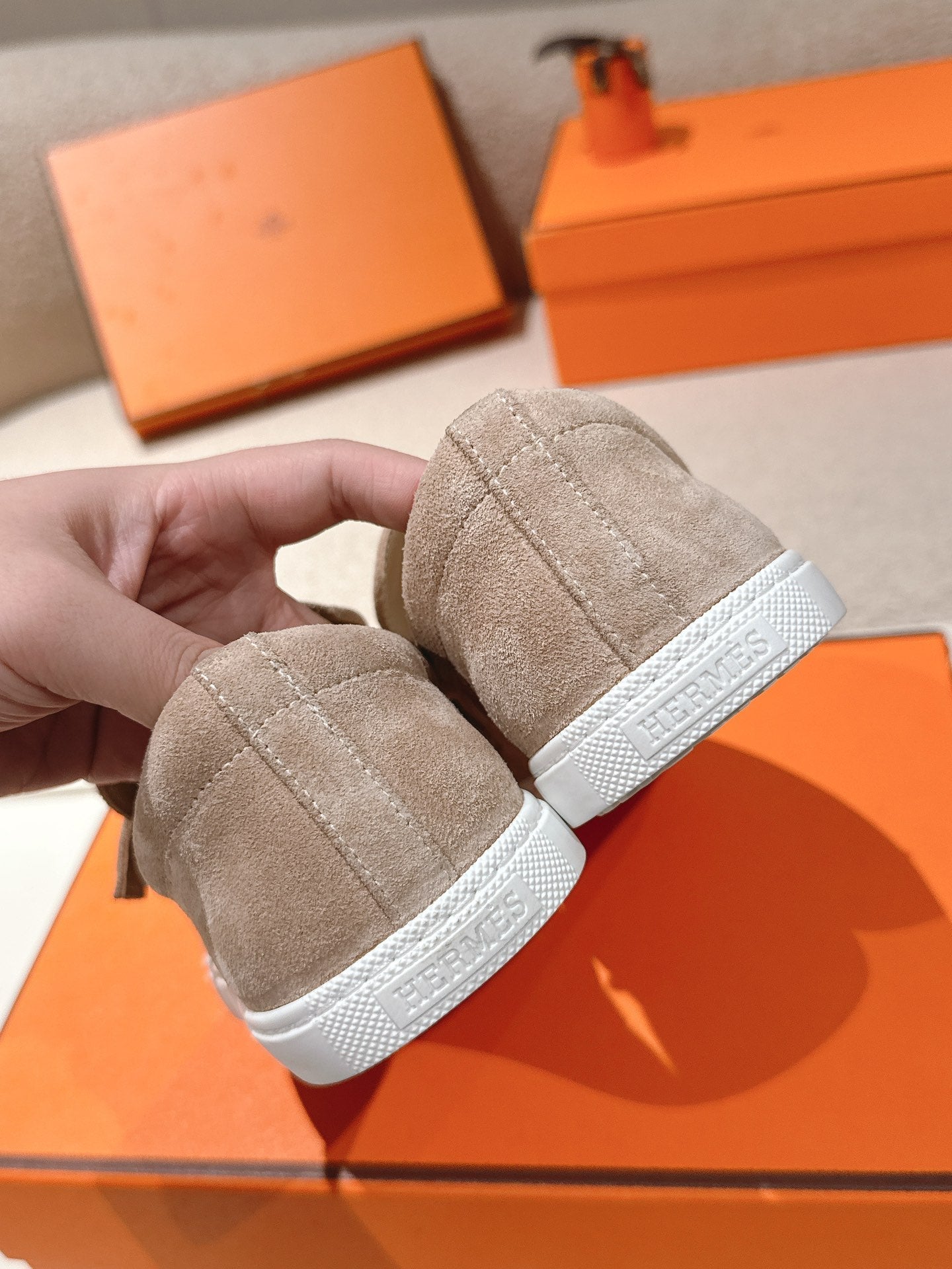 HM 25ss Loafers Beige Suede 577158