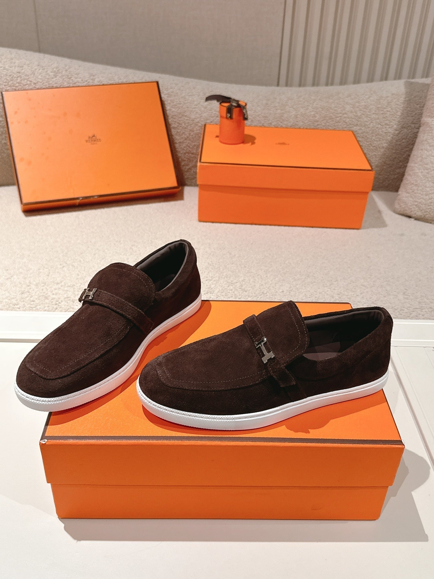 HM 25ss Loafers Dark Brown Suede 577159