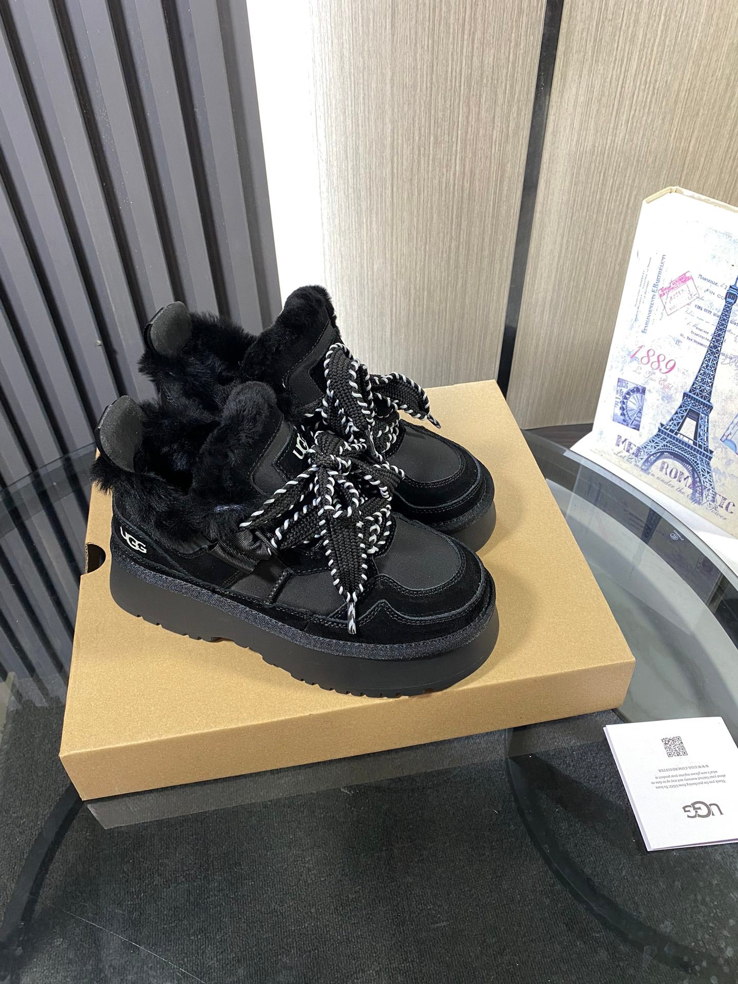 UGG Astromel Platform Sneakers Black Suede Frabic 512861