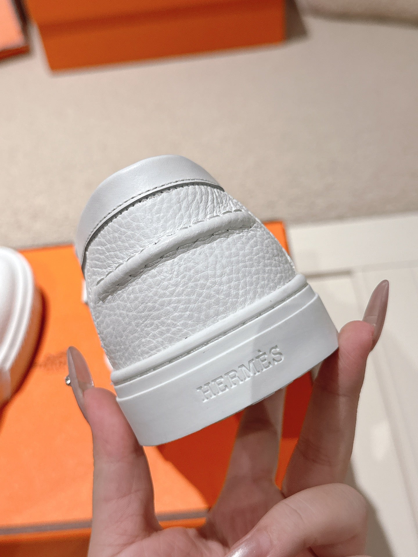 HM 25ss Platform Loafers White Sheepskin 577174