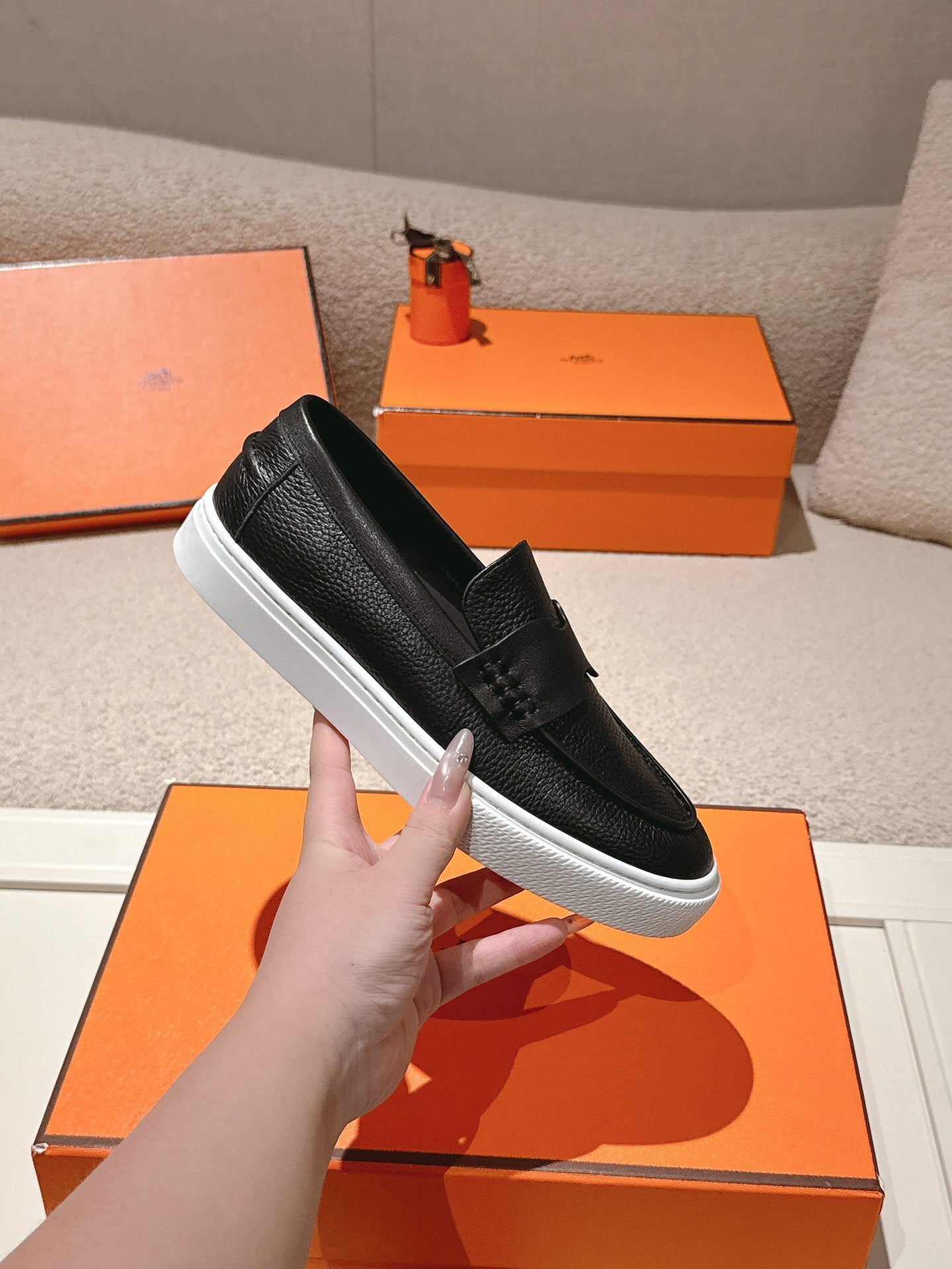 HM 25ss Platform Loafers Black Sheepskin 577175