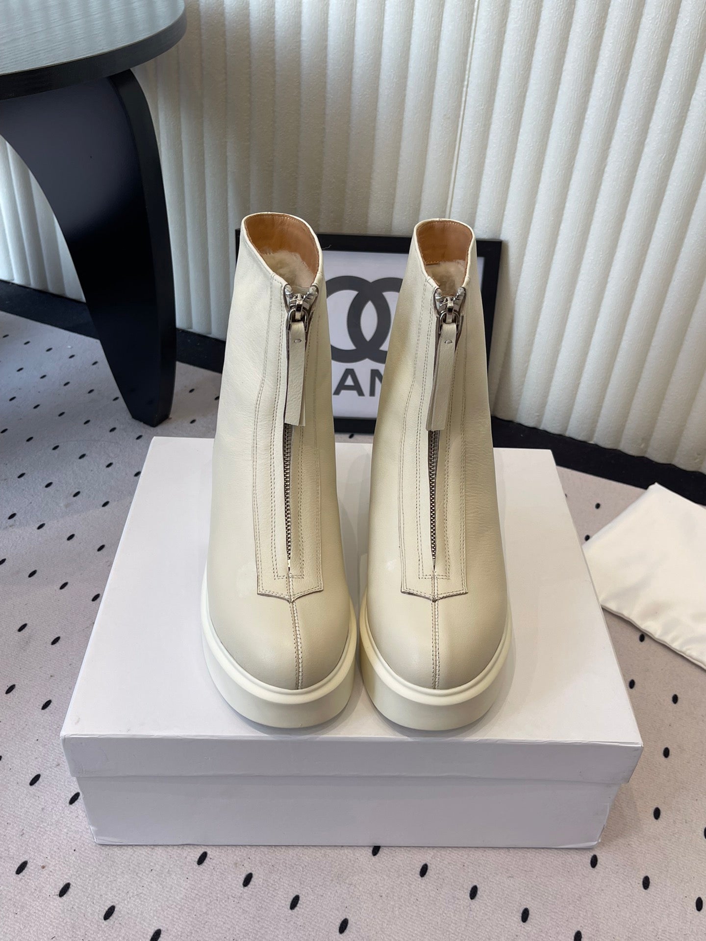 The Row 2025 Zipped Ankle Boot White Cowhide 554601