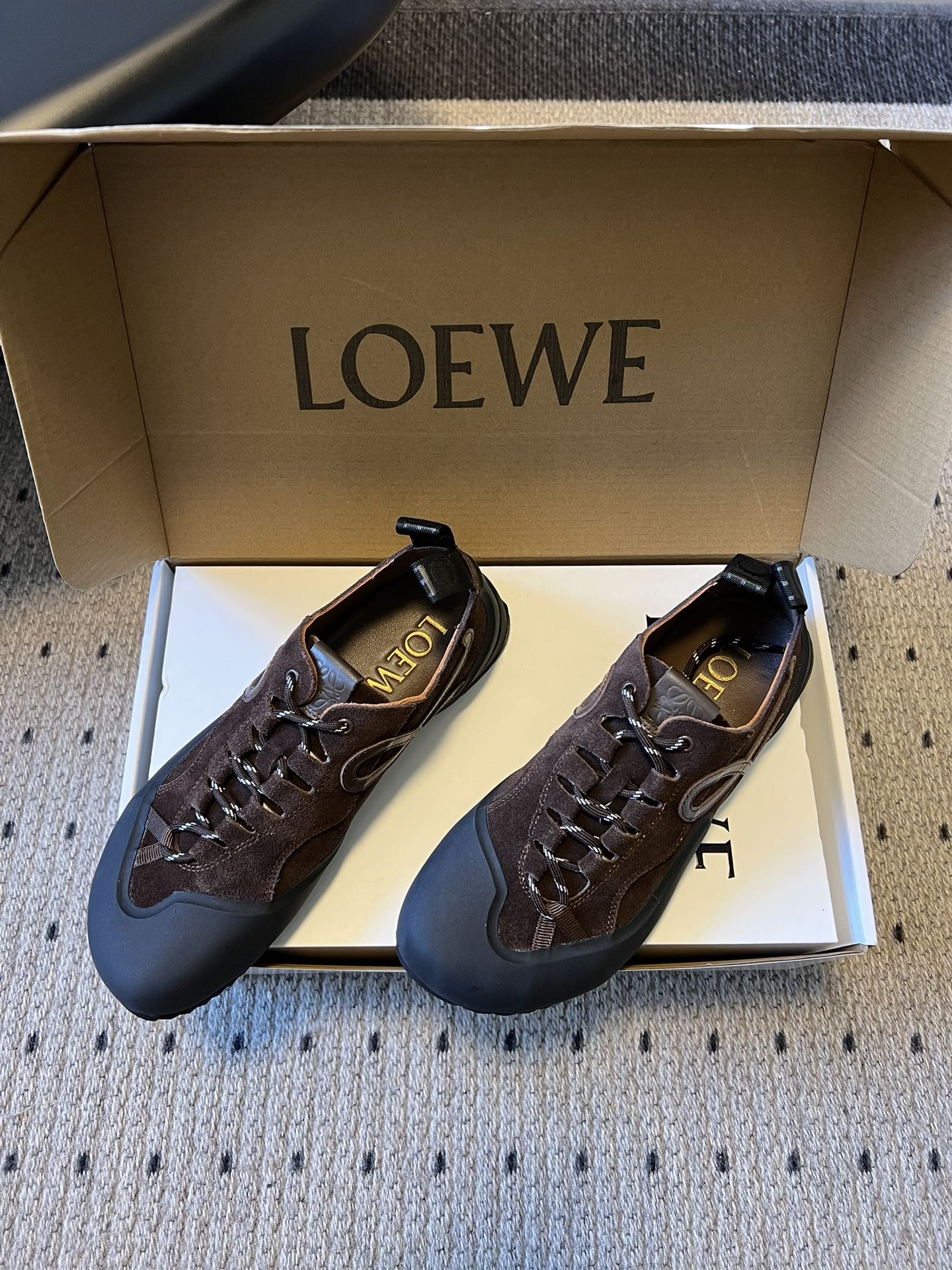 LOEW 26s Flow Sneaker Coffee Suede Sheepskin 678375
