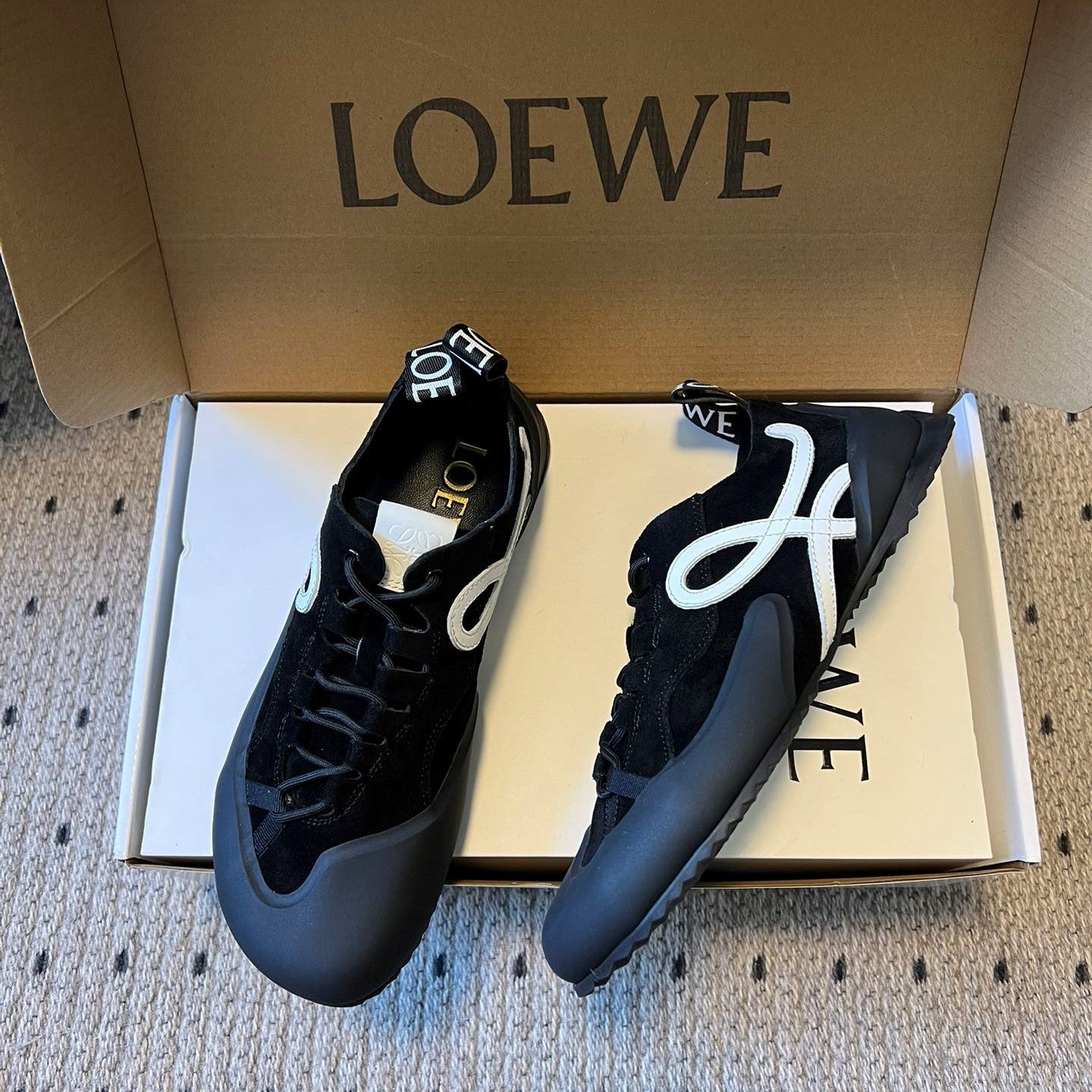 LOEW 26s Flow Sneaker Black White Suede Sheepskin 682760