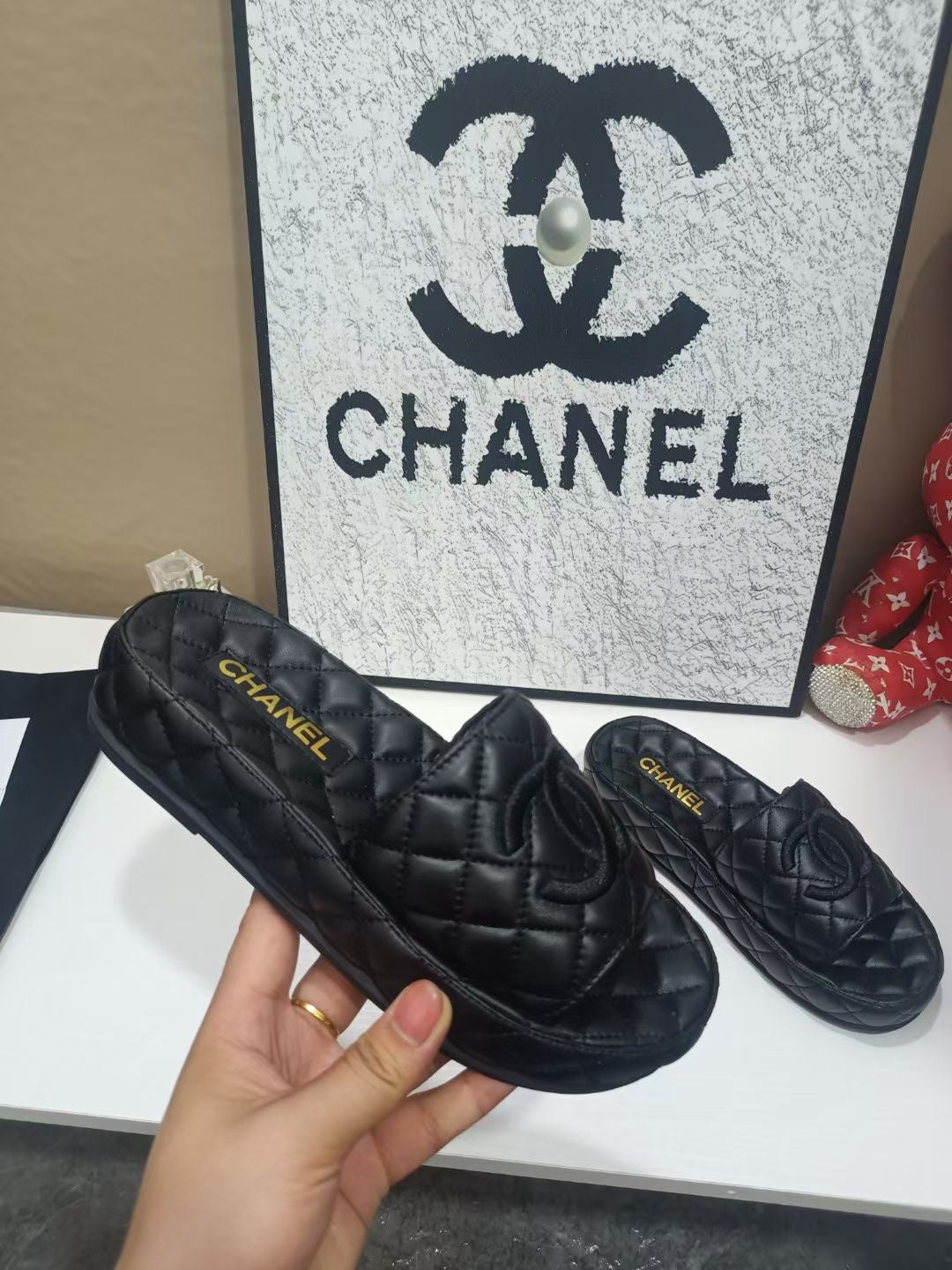 CC 26s Quilted Slide Sandals In Black Calfskin