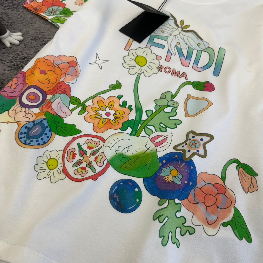 Fendi Fantastic Future T-Shirt White Multicolor Cotton 350783