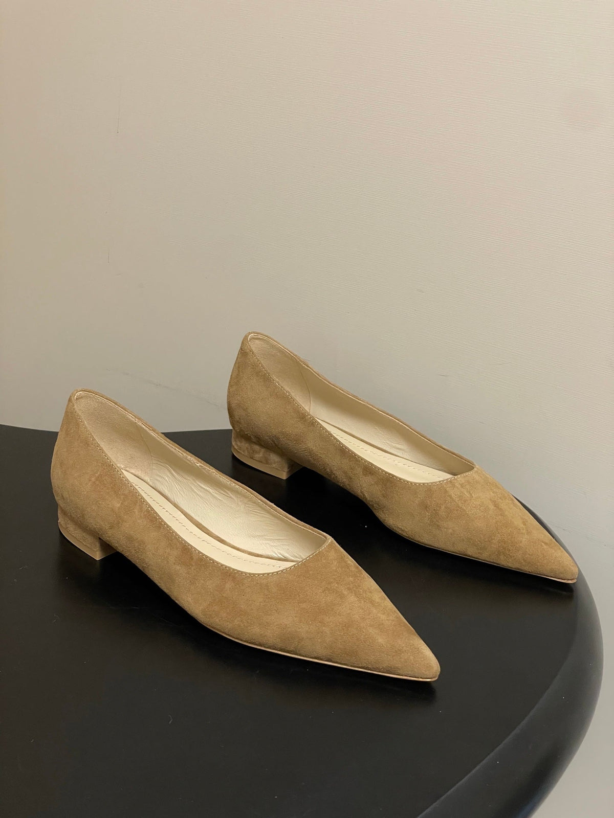 GR 26s Flats Light Brown Suede 164792