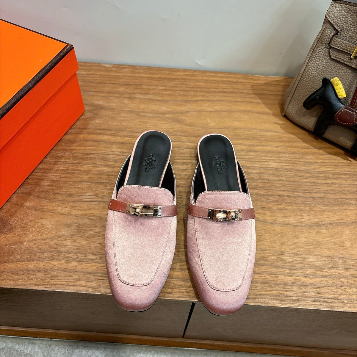 HM 26s Oz Mule Pink Satin Gold Hardware