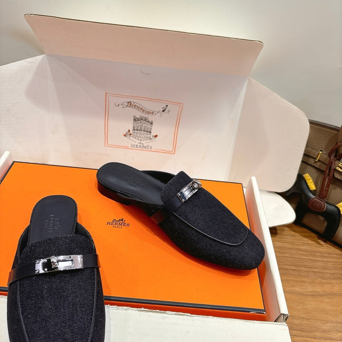 HM 26s Oz Mule Black Denim Silver Hardware