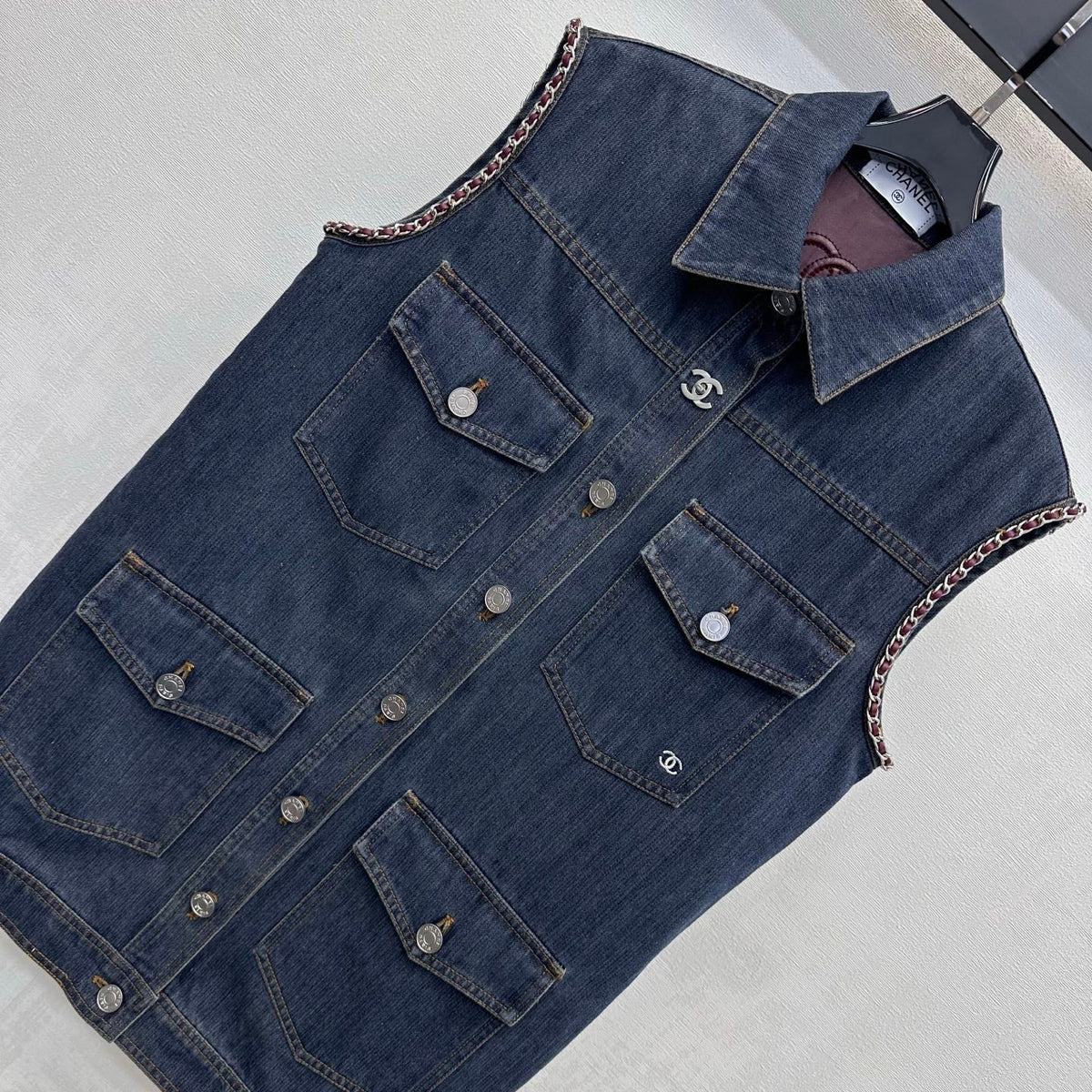 CC 26FW Chain-Trim Denim Vest Dress Red Leather Collar Blue Cotton 441477