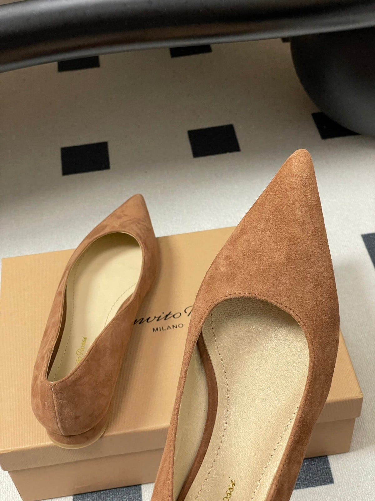GR 26s Flats Brown Suede 164785