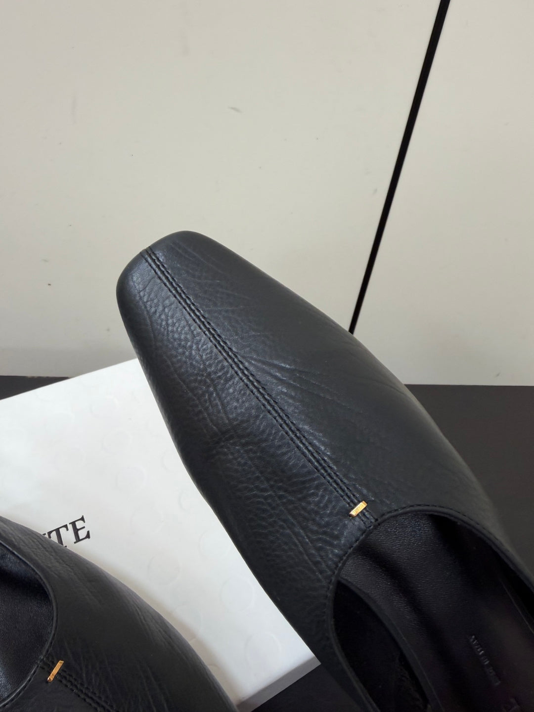 Khaite 26s Celia Slingbacks 2.5cm Black Leather 909456