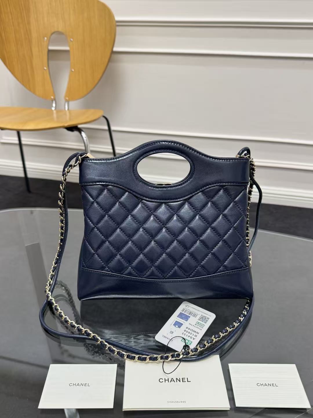 CC 24s31 Mini Shopping Bag 22cm Navy Blue Lambskin