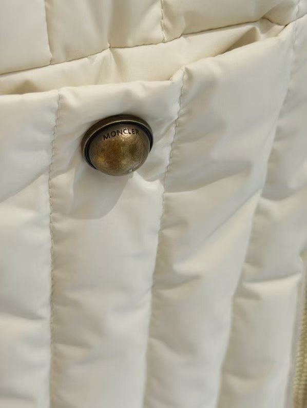 Moncler 2026 Long-Sleeved Knitwear Creamy White Down Polyester