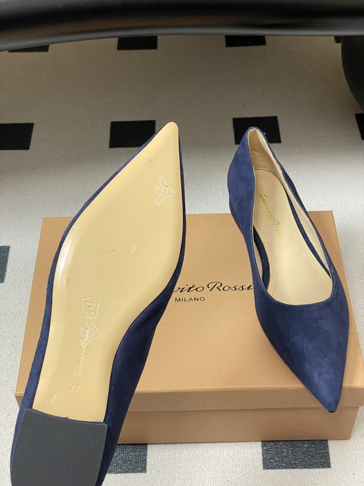GR 26s Flats Navy Blue Suede 164788