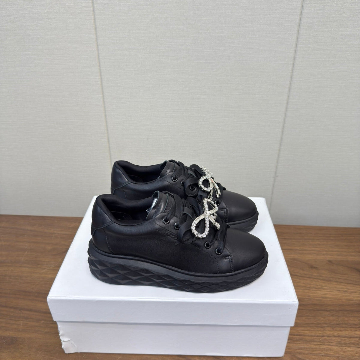 Jimmy Choo 26S Sneakers 5.5cm Black Calfskin With Crystal Bow 472915