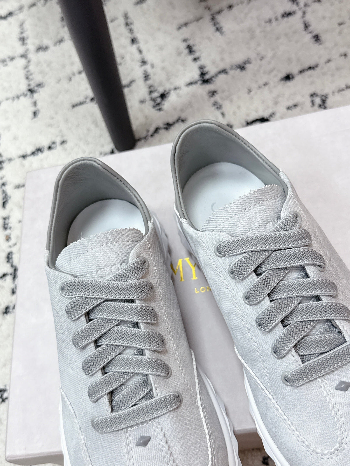 Jimmy Choo 26S Sneakers Grey Suede 831492