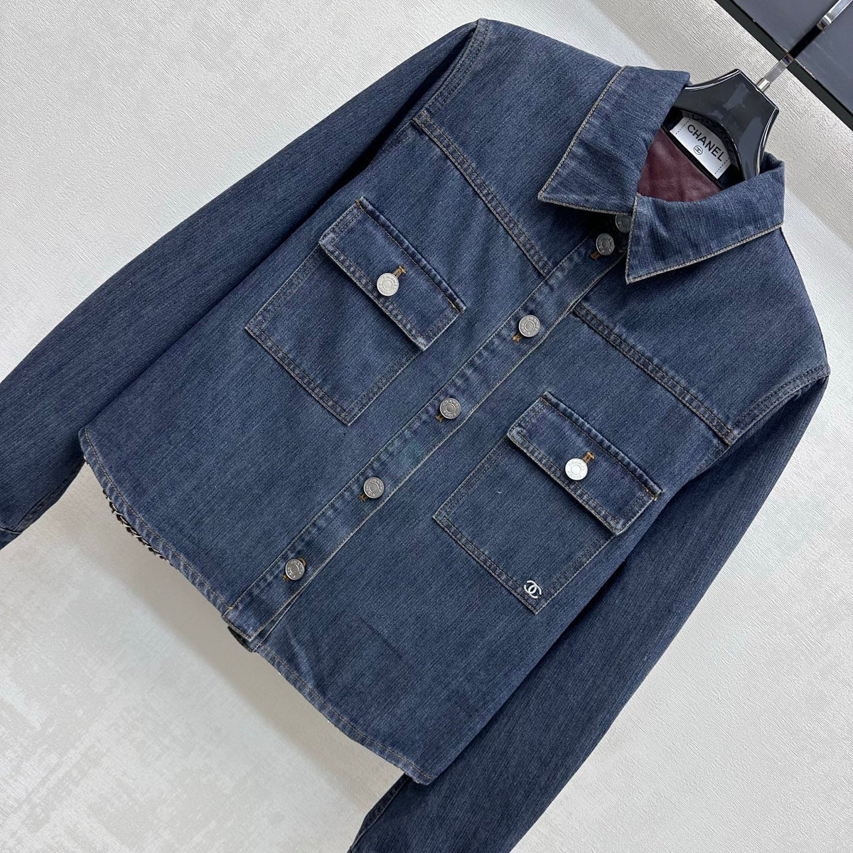 CC 26FW Chain-Trim Denim Shirt Jacket Burgundy Leather Collar Blue Cotton 441474