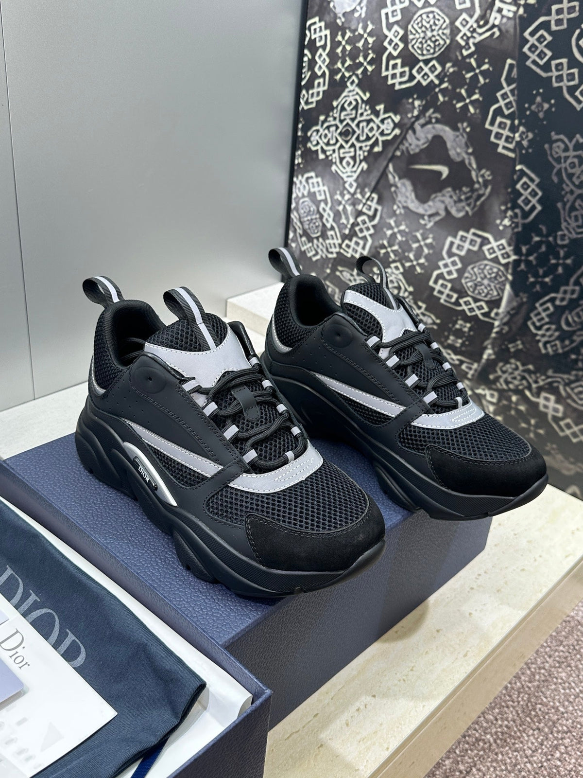 CD 26s Men B22 Sneakers Black Grey Trim Mesh 384192